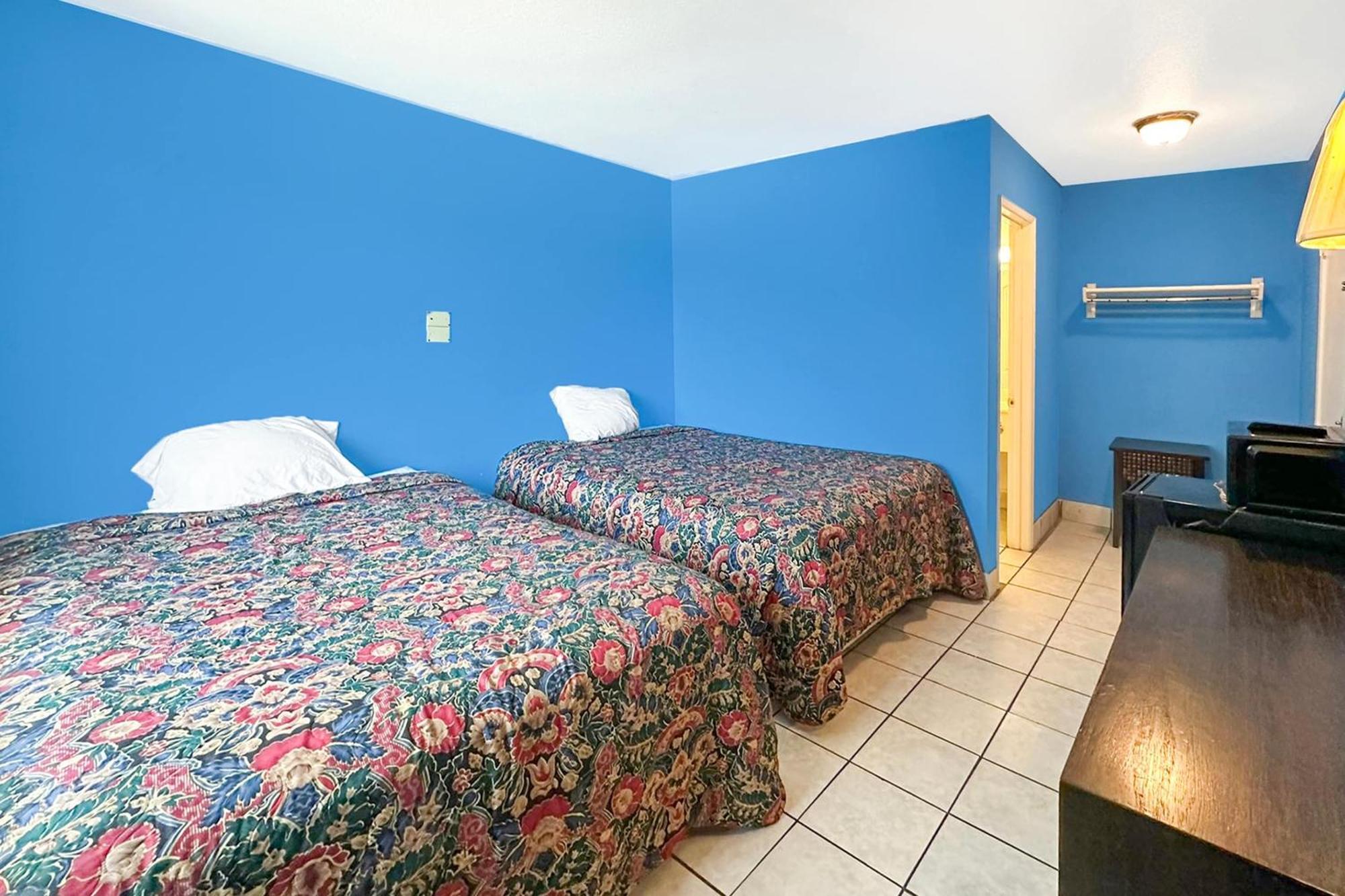 Luxury Inn By Oyo Albany Buitenkant foto